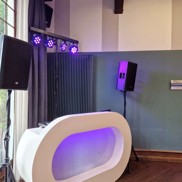 Yor Entertainment - Show brons